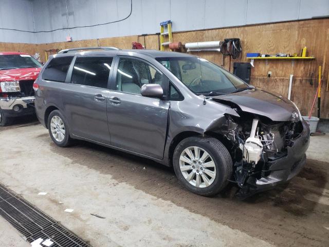Photo 4 from auction – 2014 TOYOTA SIENNA LE with VIN 5TDJK3DC9ES093559