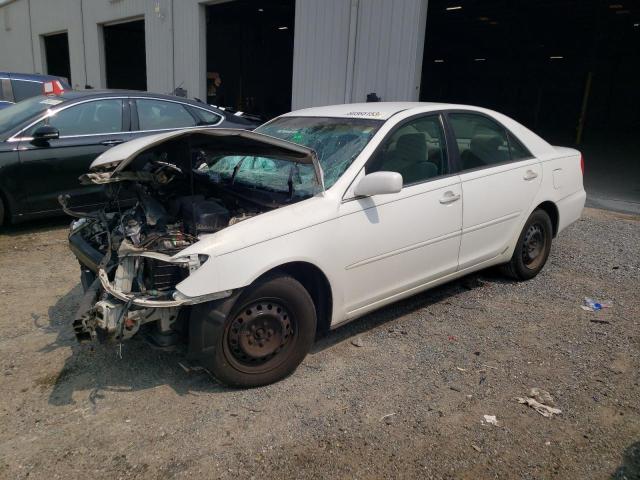 TOYOTA CAMRY LE 2003 with VIN 4T1BE32K03U225974 - Photo from auction