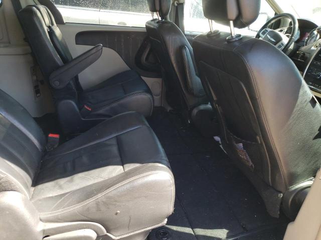 Photo 10 from auction – 2014 CHRYSLER TOWN & COU with VIN 2C4RC1BG6ER317809