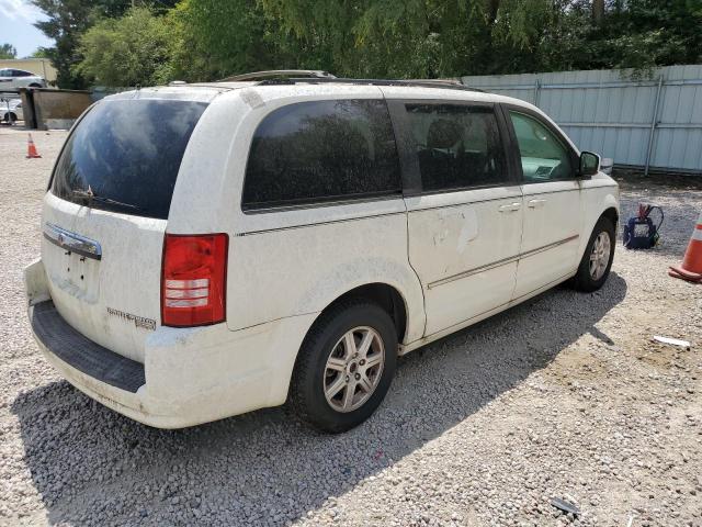 Photo 3 from auction – 2010 CHRYSLER TOWN & COU with VIN 2A4RR5D14AR232129