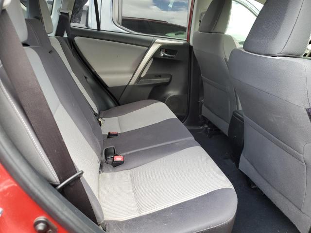 Photo 10 from auction – 2015 TOYOTA RAV4 XLE with VIN JTMRFREV8FD119642