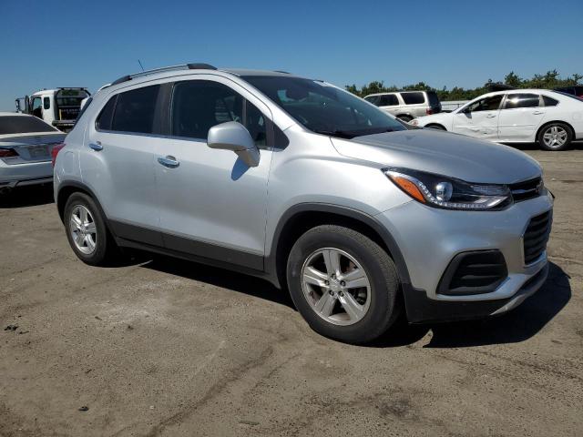 Photo 4 from auction – 2018 CHEVROLET TRAX 1LT with VIN 3GNCJLSB7JL257906