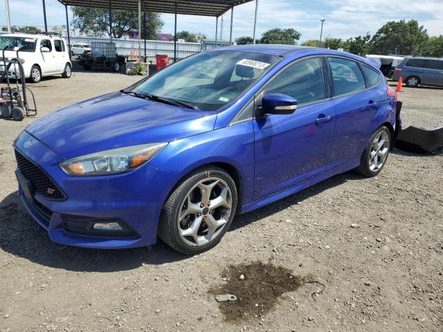 FORD FOCUS ST 2015 with VIN 1FADP3L91FL241264 - Photo from auction