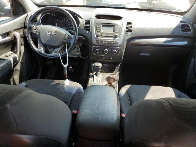 Photo 8 from auction – 2014 KIA SORENTO LX with VIN 5XYKTDA7XEG456740