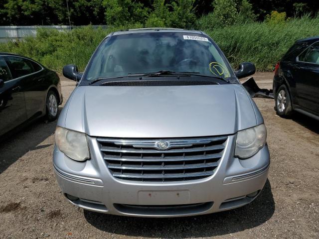 Photo 5 from auction – 2006 CHRYSLER TOWN & COU with VIN 2A4GP64L36R768839