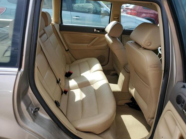 Photo 10 from auction – 2005 VOLKSWAGEN PASSAT GLS with VIN WVWCE63B45E124085