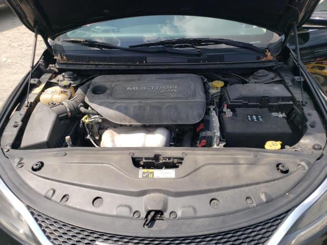 Photo 11 from auction – 2015 CHRYSLER 200 LIMITE with VIN 1C3CCCAB9FN656932