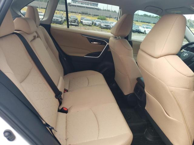 Photo 11 from auction – 2022 TOYOTA RAV4 XLE with VIN 4T3RWRFV2NU066422