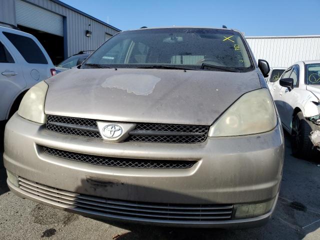 Photo 5 from auction – 2004 TOYOTA SIENNA XLE with VIN 5TDZA22C84S027506