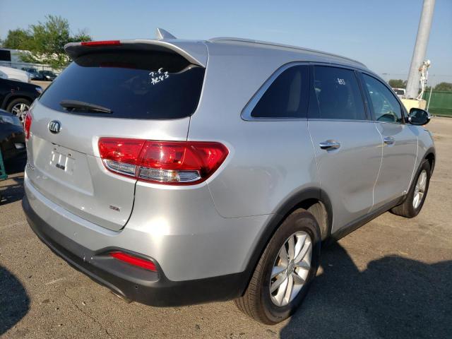 Photo 3 from auction – 2017 KIA SORENTO LX with VIN 5XYPGDA34HG238059