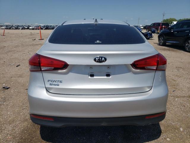 Photo 6 from auction – 2018 KIA FORTE LX with VIN 3KPFK4A74JE181670