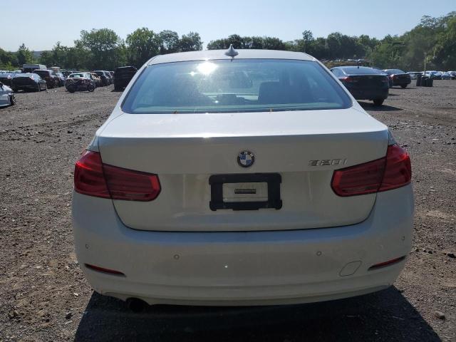 Photo 6 from auction – 2017 BMW 320 I with VIN WBA8E1G39HNU15534