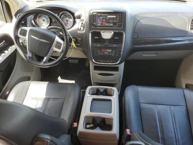 Photo 8 from auction – 2016 CHRYSLER TOWN & COU with VIN 2C4RC1BG9GR252540