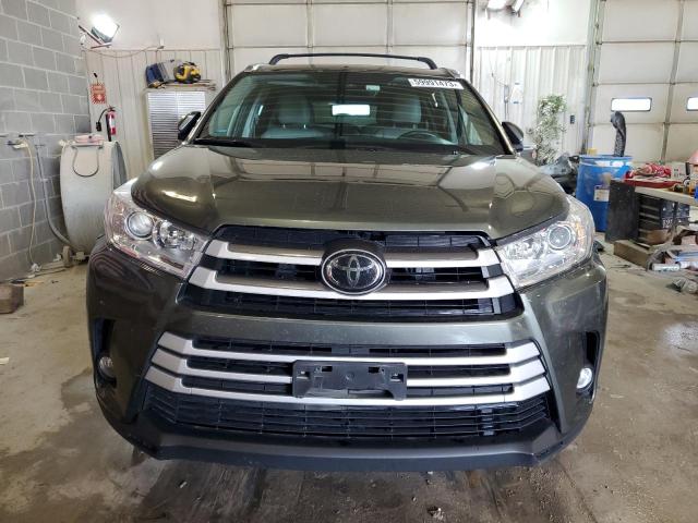 Photo 5 from auction – 2017 TOYOTA HIGHLANDER with VIN 5TDJZRFH3HS356575