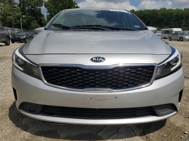 Photo 5 from auction – 2017 KIA FORTE LX with VIN 3KPFK4A73HE101964