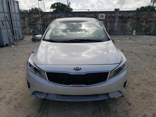 Photo 5 from auction – 2017 KIA FORTE LX with VIN 3KPFL4A7XHE156408