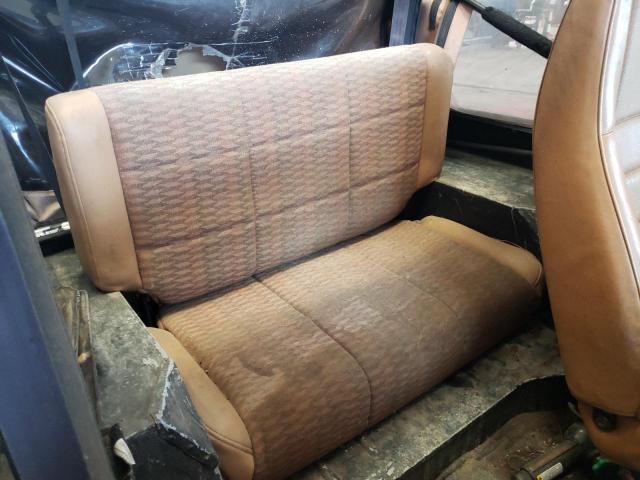 Photo 11 from auction – 1992 JEEP WRANGLER / with VIN 2J4FY19P3NJ537685