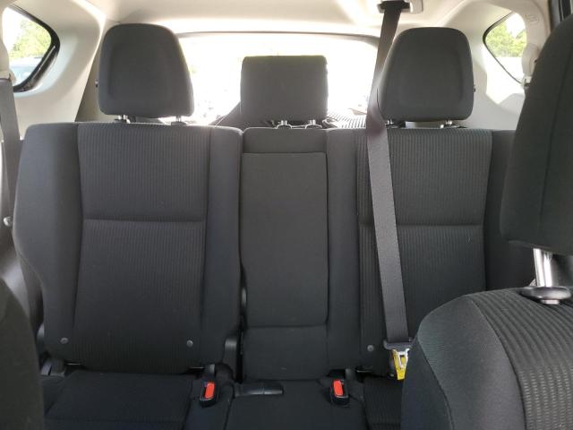 Photo 10 from auction – 2018 TOYOTA RAV4 LE with VIN JTMZFREV3JJ190550
