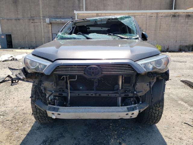 Photo 5 from auction – 2017 TOYOTA 4RUNNER SR with VIN JTEBU5JR5H5455606