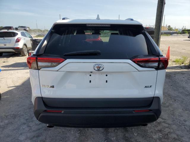 Photo 6 from auction – 2021 TOYOTA RAV4 XLE with VIN 2T3W1RFVXMC146410