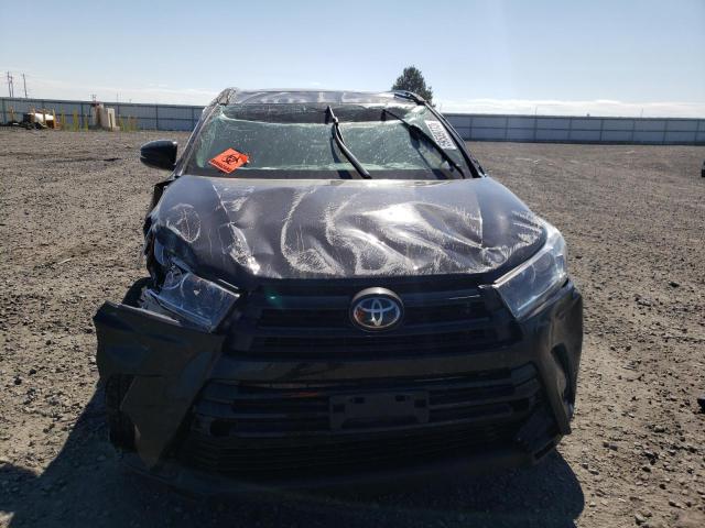 Photo 5 from auction – 2018 TOYOTA HIGHLANDER with VIN 5TDJZRFH7JS553707