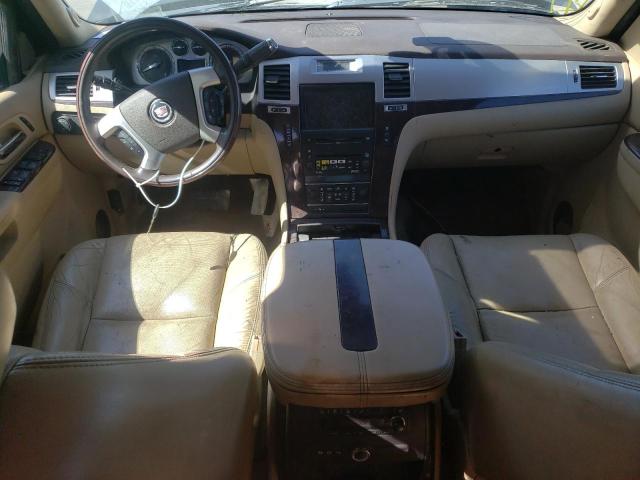 Photo 8 from auction – 2010 CADILLAC ESCALADE L with VIN 1GYUKBEF4AR102316