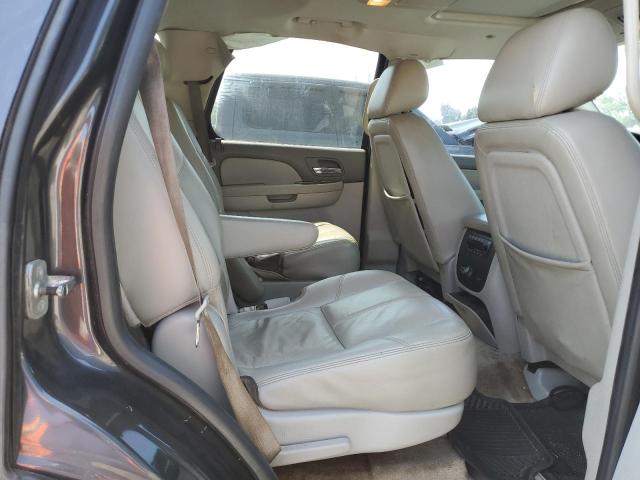 Photo 11 from auction – 2010 CHEVROLET TAHOE C150 with VIN 1GNUCBE00AR173177