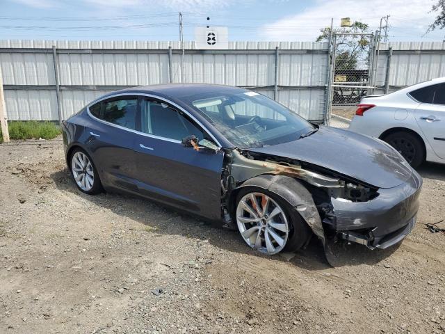 Photo 4 from auction – 2018 TESLA MODEL 3 with VIN 5YJ3E1EB3JF144658