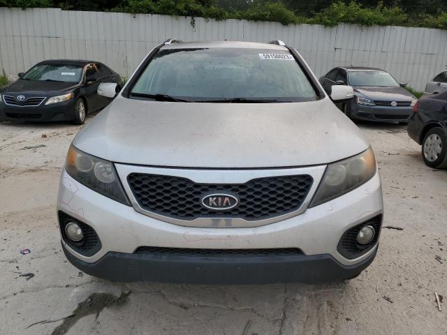 Photo 5 from auction – 2011 KIA SORENTO EX with VIN 5XYKU4A26BG113016