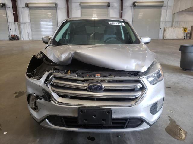 Photo 5 from auction – 2017 FORD ESCAPE SE with VIN 1FMCU9GD5HUE08850