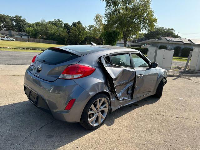 Photo 4 from auction – 2017 HYUNDAI VELOSTER with VIN KMHTC6AD6HU309058