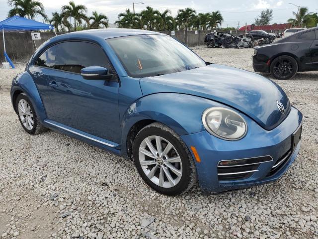 Photo 4 from auction – 2017 VOLKSWAGEN BEETLE SE with VIN 3VWJ17AT6HM613636
