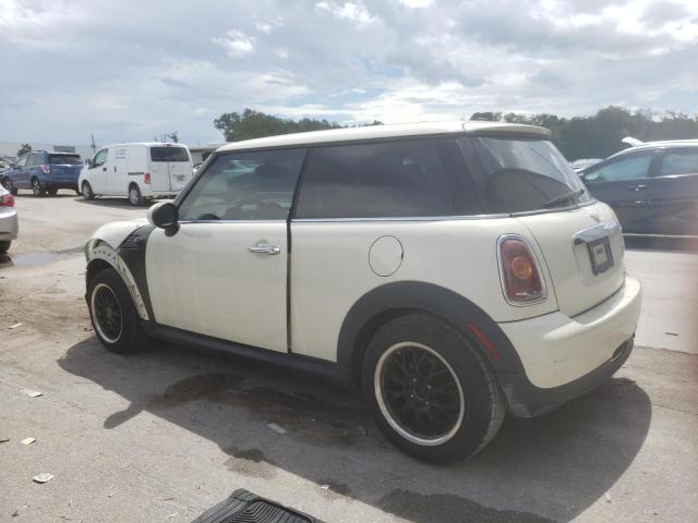 Photo 2 from auction – 2007 MINI COOPER with VIN WMWMF33567TU62643
