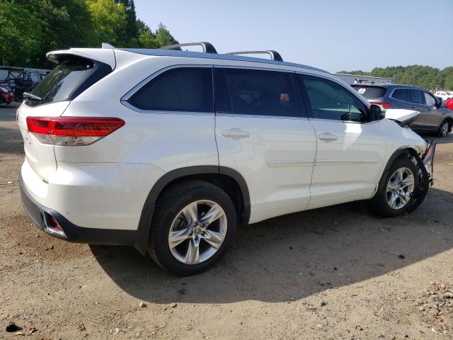Photo 3 from auction – 2019 TOYOTA HIGHLANDER with VIN 5TDYZRFH7KS330342