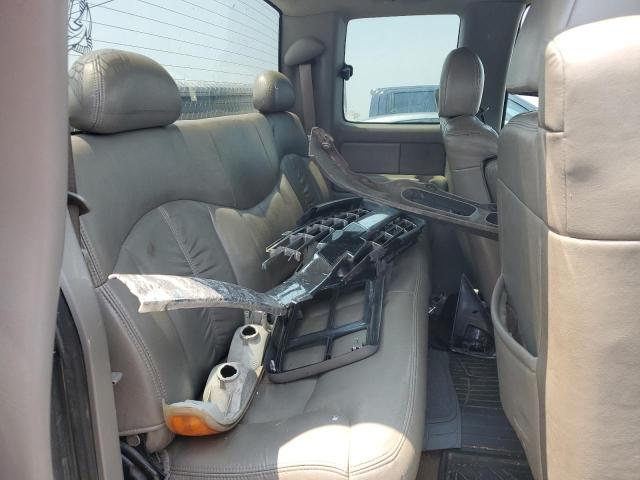 Photo 10 from auction – 2000 CHEVROLET SILVERADO with VIN 1GCEK19T1YE289357