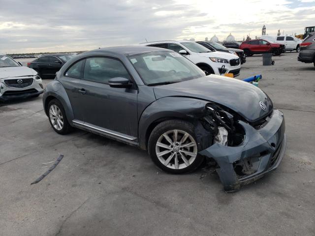 Photo 4 from auction – 2018 VOLKSWAGEN BEETLE S with VIN 3VWFD7AT7JM713926