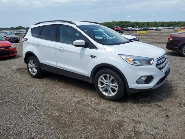 Photo 4 from auction – 2018 FORD ESCAPE SE with VIN 1FMCU0GD8JUC70285