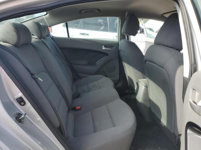 Photo 10 from auction – 2017 KIA FORTE LX with VIN 3KPFK4A75HE044506