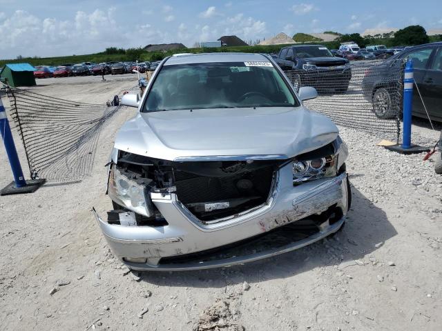 Photo 5 from auction – 2009 HYUNDAI SONATA SE with VIN 5NPEU46C69H554128