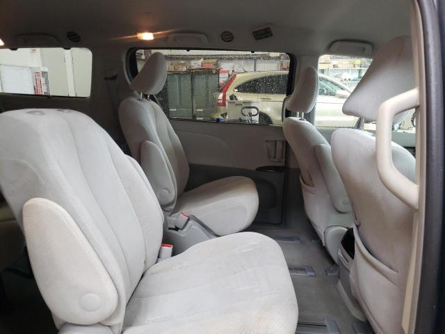Photo 11 from auction – 2013 TOYOTA SIENNA LE with VIN 5TDJK3DC3DS061687