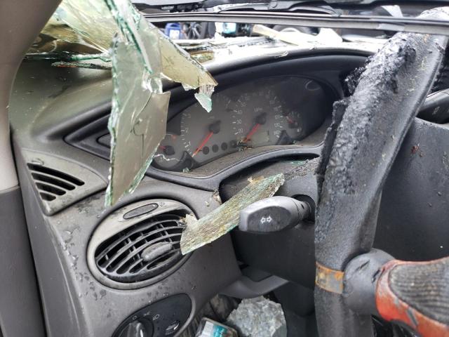 Photo 9 from auction – 2003 FORD FOCUS ZX3 with VIN 3FAFP31333R152042