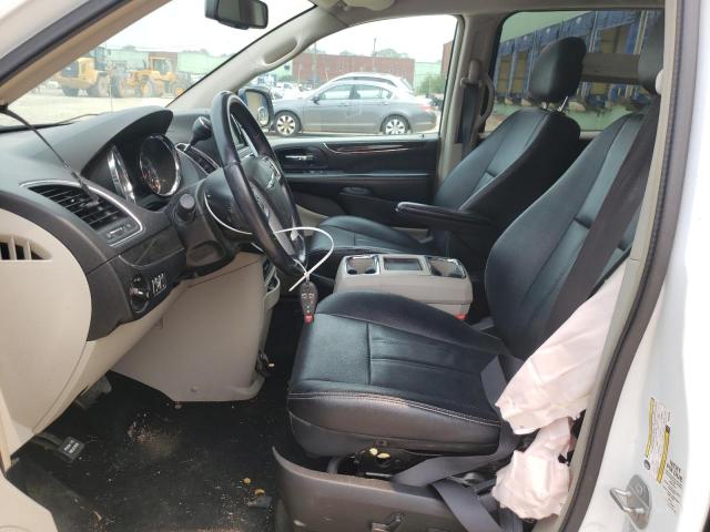 Photo 7 from auction – 2016 CHRYSLER TOWN & COU with VIN 2C4RC1BG7GR268705