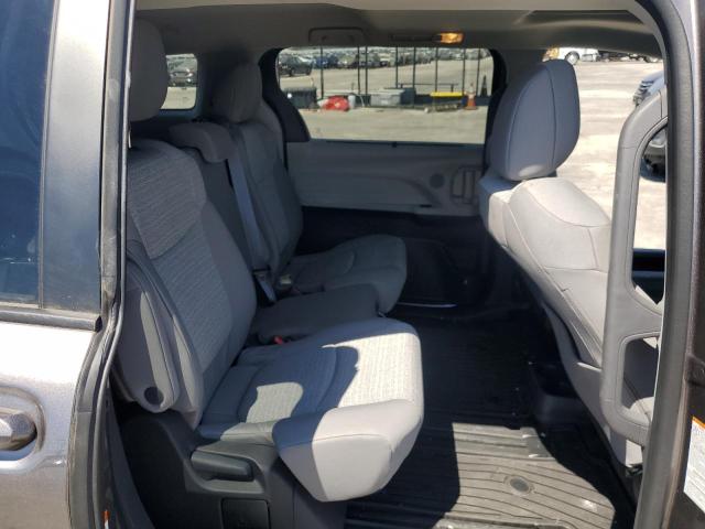 Photo 11 from auction – 2022 TOYOTA SIENNA LE with VIN 5TDBSKFC3NS065235