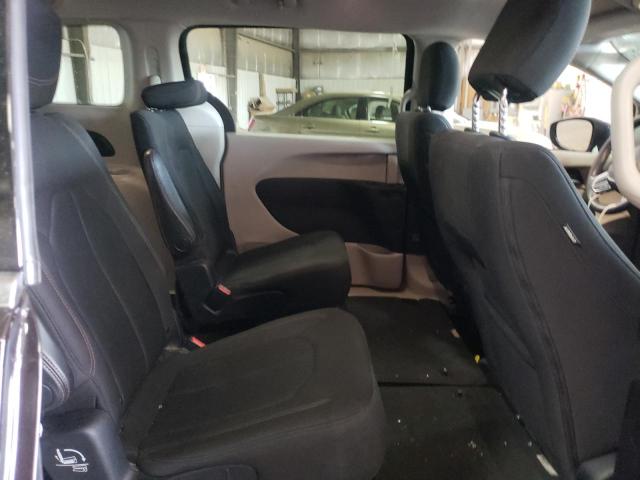 Photo 11 from auction – 2017 CHRYSLER PACIFICA T with VIN 2C4RC1DG0HR578290