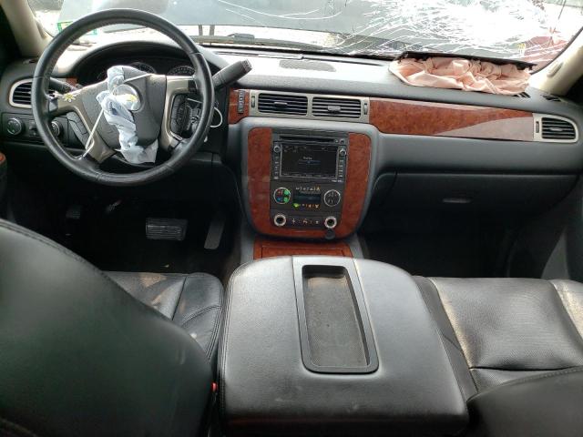 Photo 8 from auction – 2010 CHEVROLET AVALANCHE with VIN 3GNVKGE0XAG240789