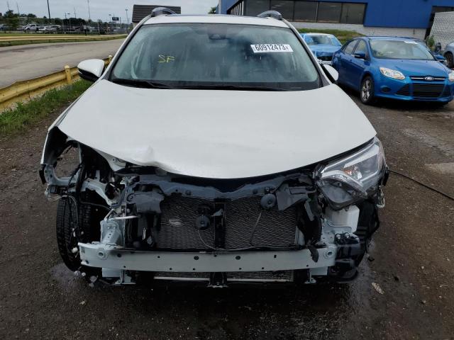 Photo 5 from auction – 2018 TOYOTA RAV4 LIMIT with VIN JTMDFREVXJJ221111