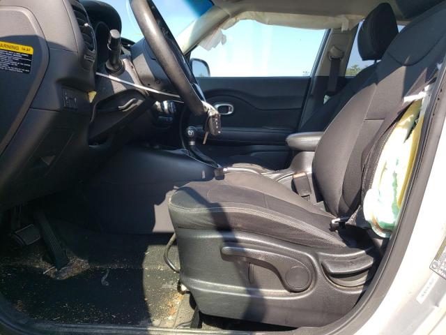 Photo 7 from auction – 2014 KIA SOUL with VIN KNDJN2A28E7705371