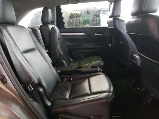 Photo 10 from auction – 2016 TOYOTA HIGHLANDER with VIN 5TDJKRFH2GS502452