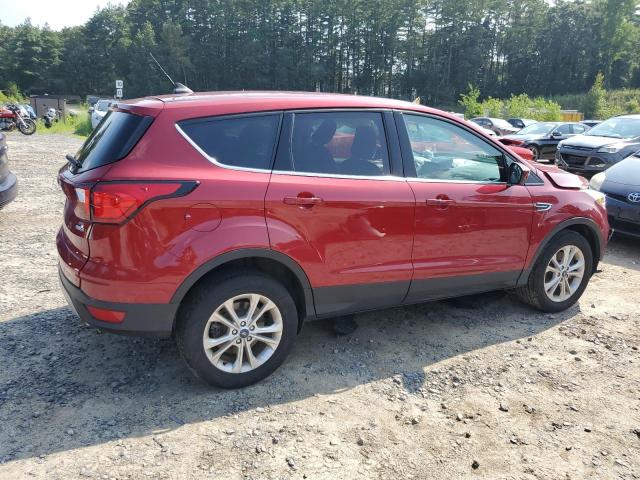 Photo 3 from auction – 2019 FORD ESCAPE SE with VIN 1FMCU9GD9KUB41610