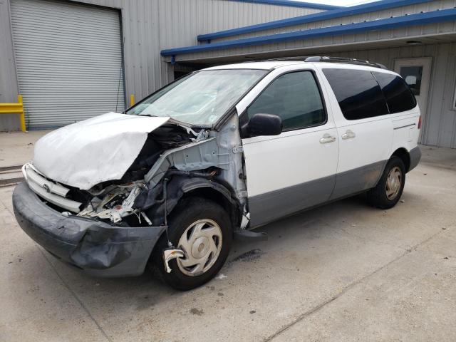 Photo 1 from auction – 2000 TOYOTA SIENNA LE with VIN 4T3ZF13C2YU236240